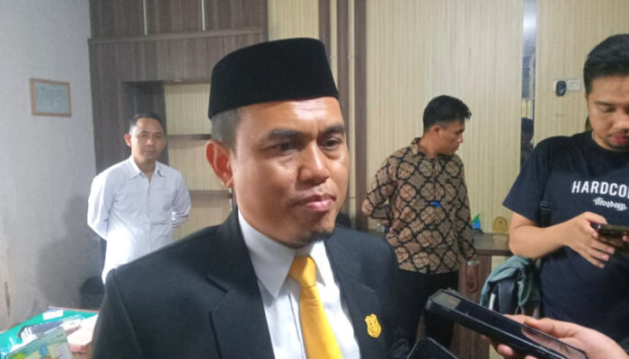 Resmi Jabat Ketua DPRD Kabgor, Zulfikar Usira : Ini Tanggung Jawab Besar