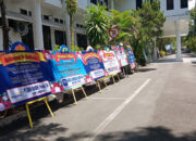 Sambut Pemimpin Baru, Karangan Bunga Hiasi Kantor Bupati Gorontalo