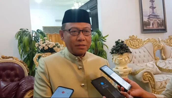 Masuk Waktu Sholat, Pegawai Diimbau Hentikan Semua Aktifitas