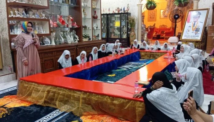 Malam 26 Ramadan, Anggota DPD RI Rahmijati Jahja Gelar Khatam Qur’an