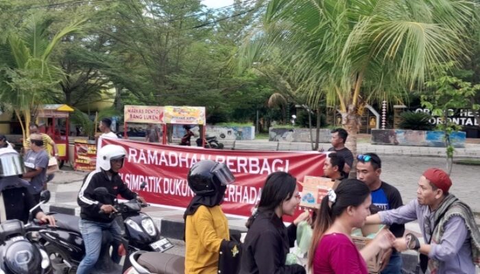 Dukung RUU TNI, DPC PJS Kabgor Bagikan Takjil