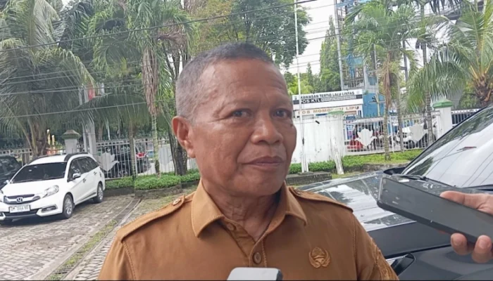 Sekwan Tegaskan Mobil Ketua DPRD Kabgor Masih Tercatat Aset Daerah