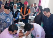 Bantu Warga Kurang Mampu, Rahmijati Jahja dan IDI Gelar Khitanan Massal Gratis