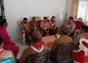 Kunjungan Perdana di Telaga Biru, Sekda Sugondo Disambut Adat Mopotilolo