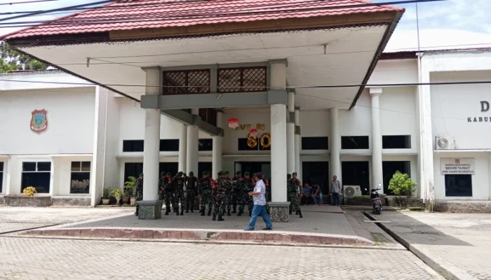 DPRD Kabupaten Gorontalo Dijaga Ketat TNI-Polri