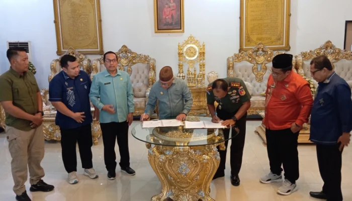 Pemkab Gorontalo dan Kodim 1315 Teken MoU Bangun Desa