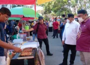 Pastikan Aman Dikonsumsi, Pemda dan BPOM Periksa Takjil di Kawasan Menara Pakaya
