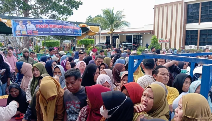 Ringankan Beban Warga di Ramadan, Pemkab Gorontalo Gelar Pasar Murah, Seribu Paket Ludes