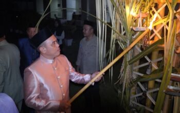 Ketua DPRD Zulfikar Usira Ajak Masyarakat Lestarikan Tradisi Tumbilotohe