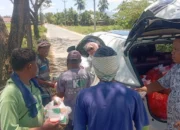 Senator Rahmijati Jahja Serap Keluhan Petani Sawah, Sekaligus Berbagi Rezeki