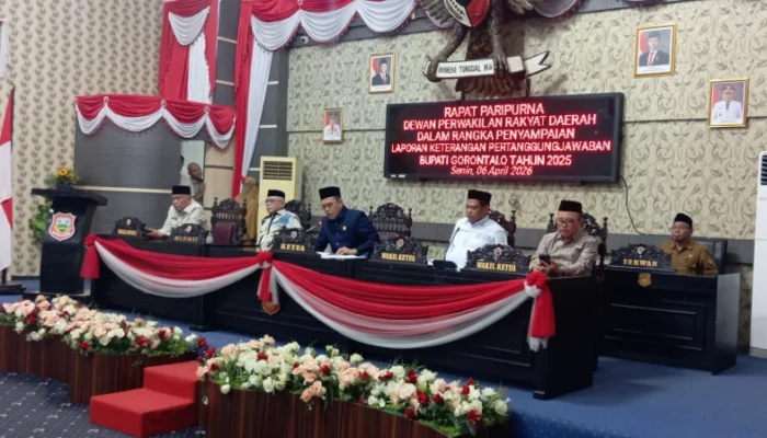 Zulfikar Usira Pimpin Rapat Paripurna Penyampaian LKPJ Bupati Gorontalo