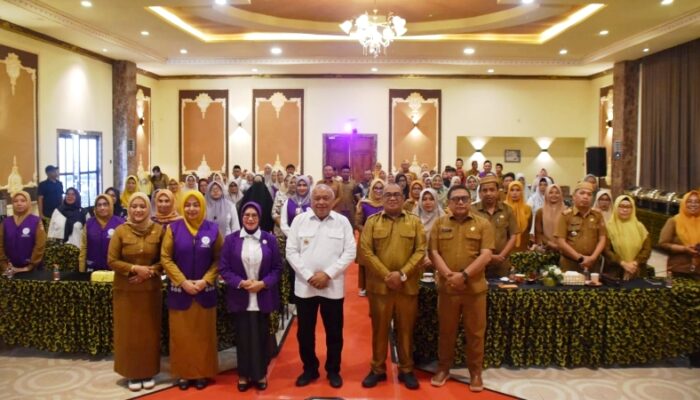 Bimtek Posyandu Digelar, Wabup Tonny Tekankan Peran Strategis Kesehatan Masyarakat