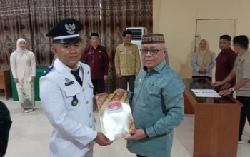 Bupati Sofyan Lantik Pj Kades Ulobua, Tekankan Amanah dan Pelayanan Maksimal
