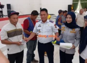 Revi Bobihoe: Voucher BBM Bukan Sekadar Bantuan, Tapi Bukti Kepedulian Sofyan-Tonny