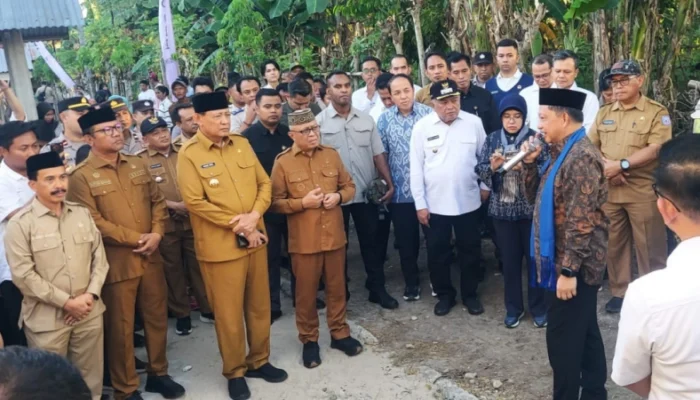 Inovasi Gusnar-Sofyan Tuai Pujian Mendagri, Rumah Bantuan Dilengkapi Sertifikat Gratis