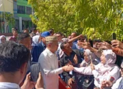 Momen Humanis Zulhas di PENAS XVII, Layani Swafoto Sambil Menyapa Warga