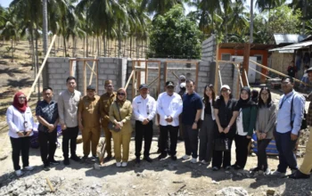 Lima Keluarga Rentan Stunting di Kabgor Dapat Rumah Layak Huni, Wabup Tonny Apresiasi Program Presiden