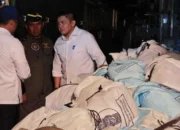 253 Ton Bantuan Dikirim ke NTT, Teddy Indra Wijaya Pastikan Distribusi Terus Dipercepat