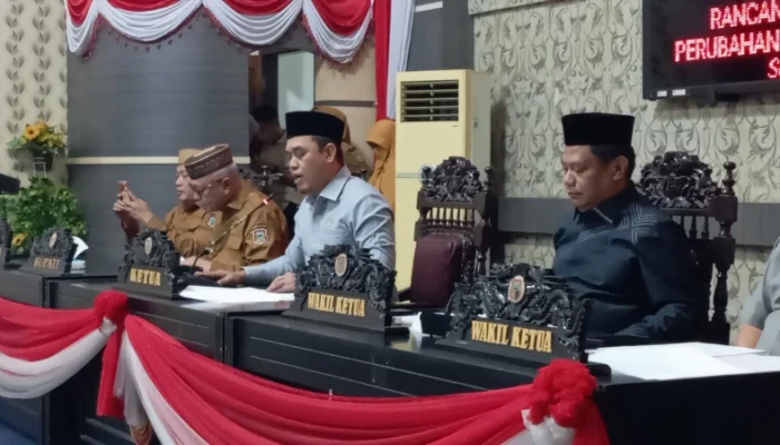Zulfikar Usira Pastikan Pembahasan Ranperda Perubahan APBD 2026 Rampung Pekan Ini
