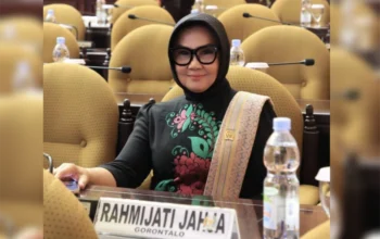 Hari Batik Nasional, Rahmijati Jahja Tekankan Pentingnya Menjaga Warisan Budaya