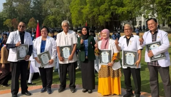 Dokter Senior Terima Penghargaan, dr. Jeinfer: Pengabdian Mereka Jadi Inspirasi